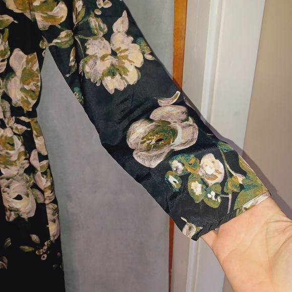 J. Crew Women's Long Sleeve Midi Floral Dress Black and Olive blush Size 0 - Picture 5 of 10